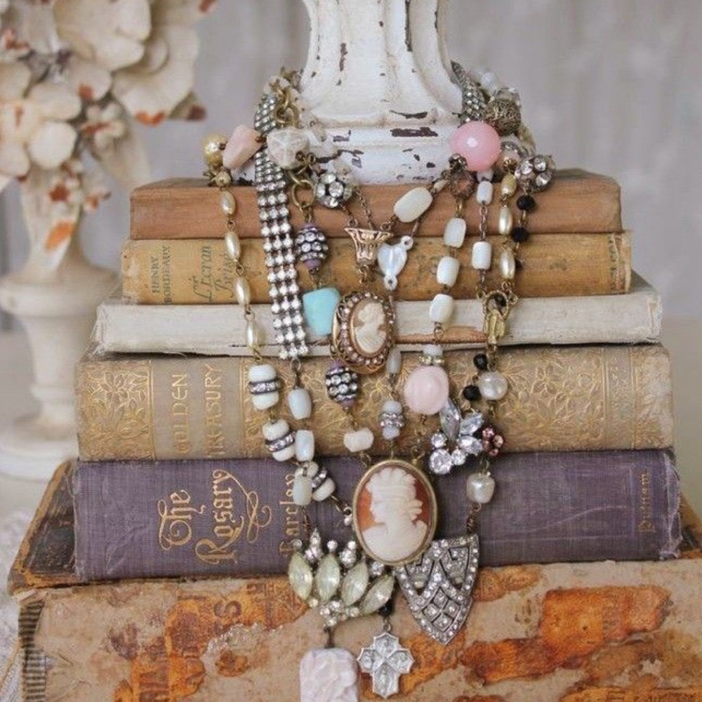 New! FREE PEOPLE ACCESSORY UO PLUNDER RANDOM LISTING- LIVE SALE PURCHASE ONLY‼️